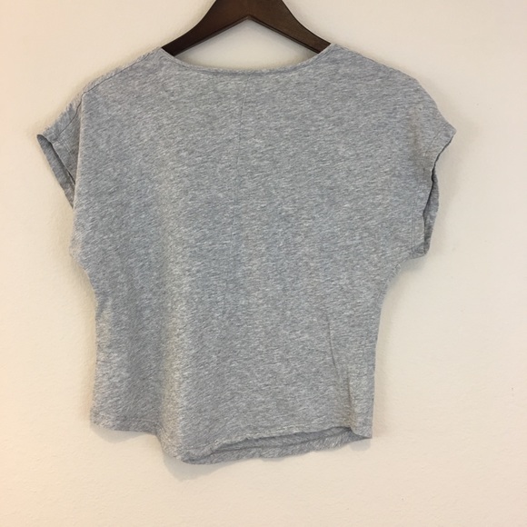 🪴3x$20 SALE Gray Disney Minnie Mouse T-Shirt - Picture 8 of 12